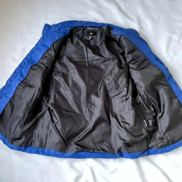 H&M Blue Quilted Puffer Sleeveless Vest Men 44R, 2 Zip Pockets - Picture 4 of 14